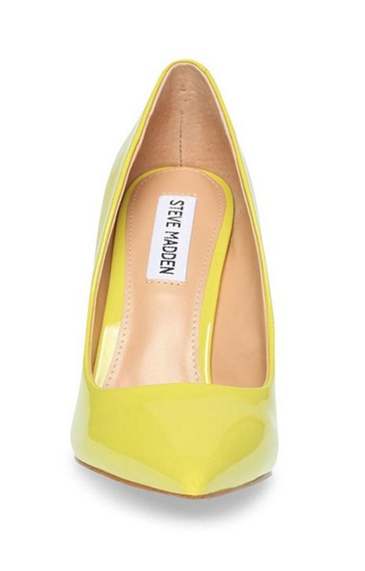 Vala Yellow Pumps