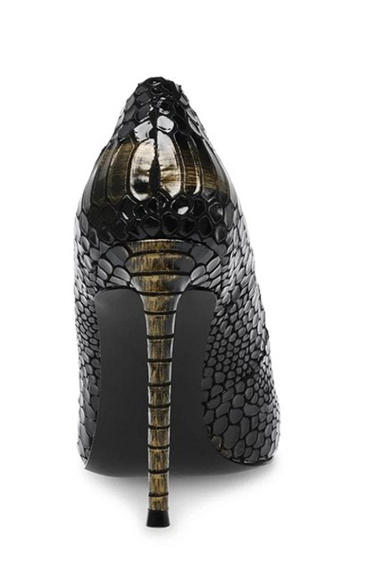 Vala Black Pumps
