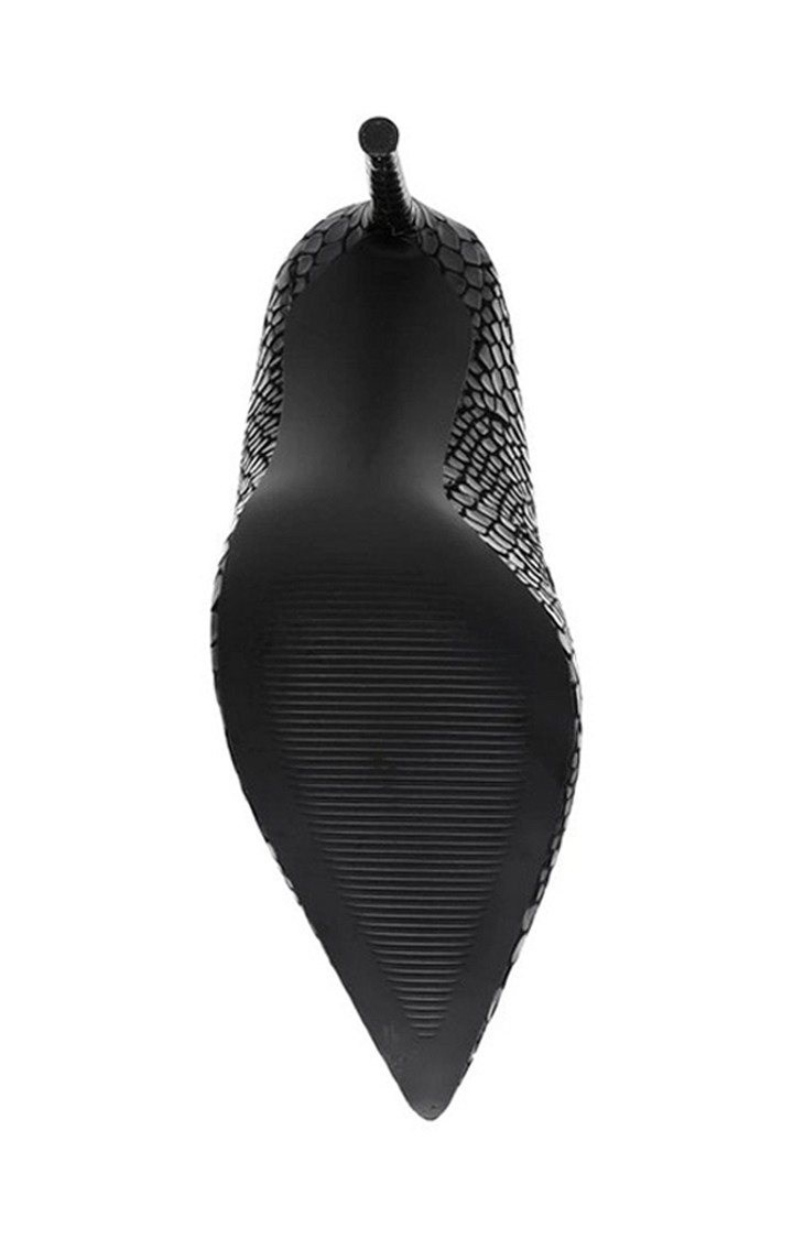 Vala Black Pumps