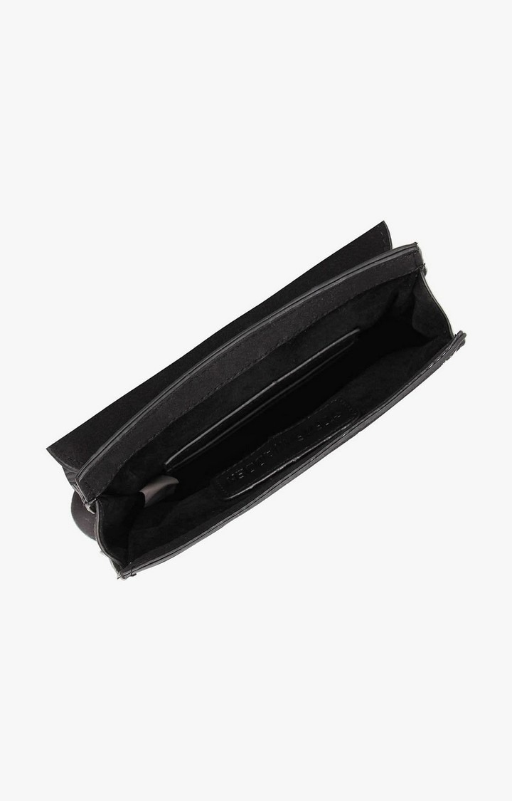 Bnyx Black Handbags