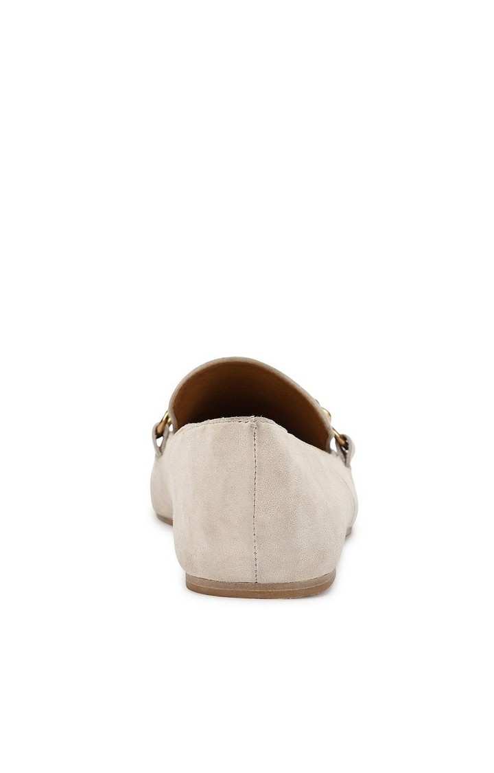 Soprano Beige Closed Flats & Ballerinas