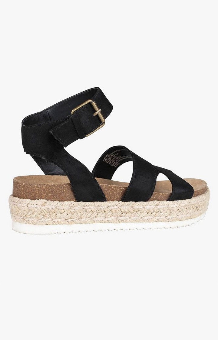 Kimmiee Black Wedges