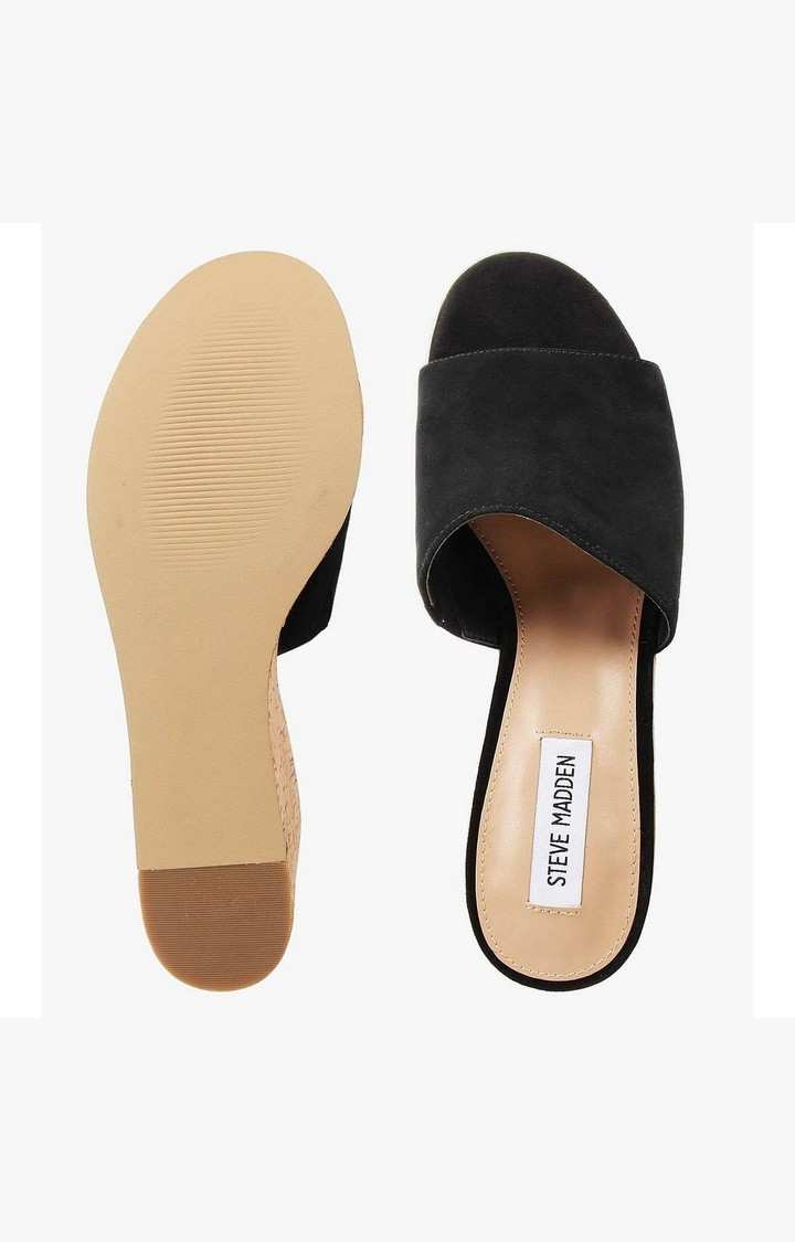 Desiree Black Wedges