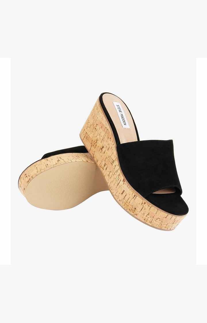Desiree Black Wedges