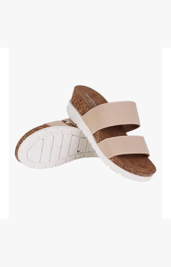 Nikkii Beige Wedges