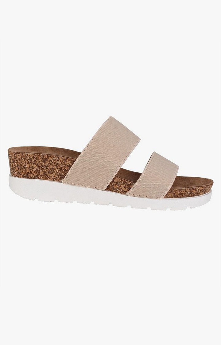 Nikkii Beige Wedges