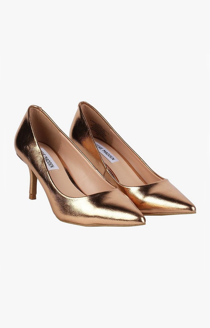 Kitkat Gold Pumps