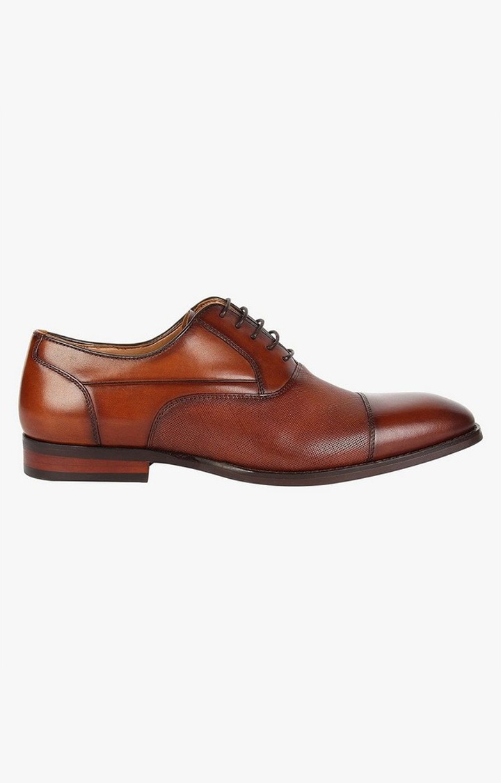 Proctr Brown Tie-Ups & Dress Loafers