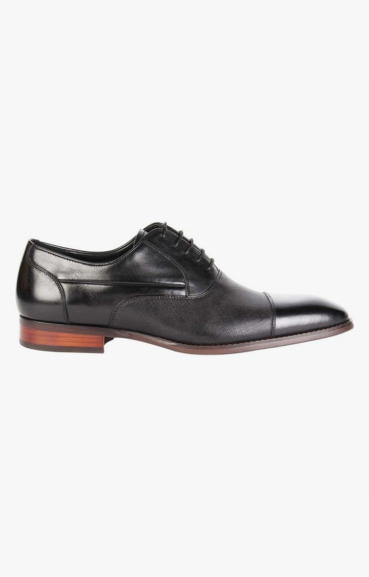 Proctr Black Tie-Ups & Dress Loafers