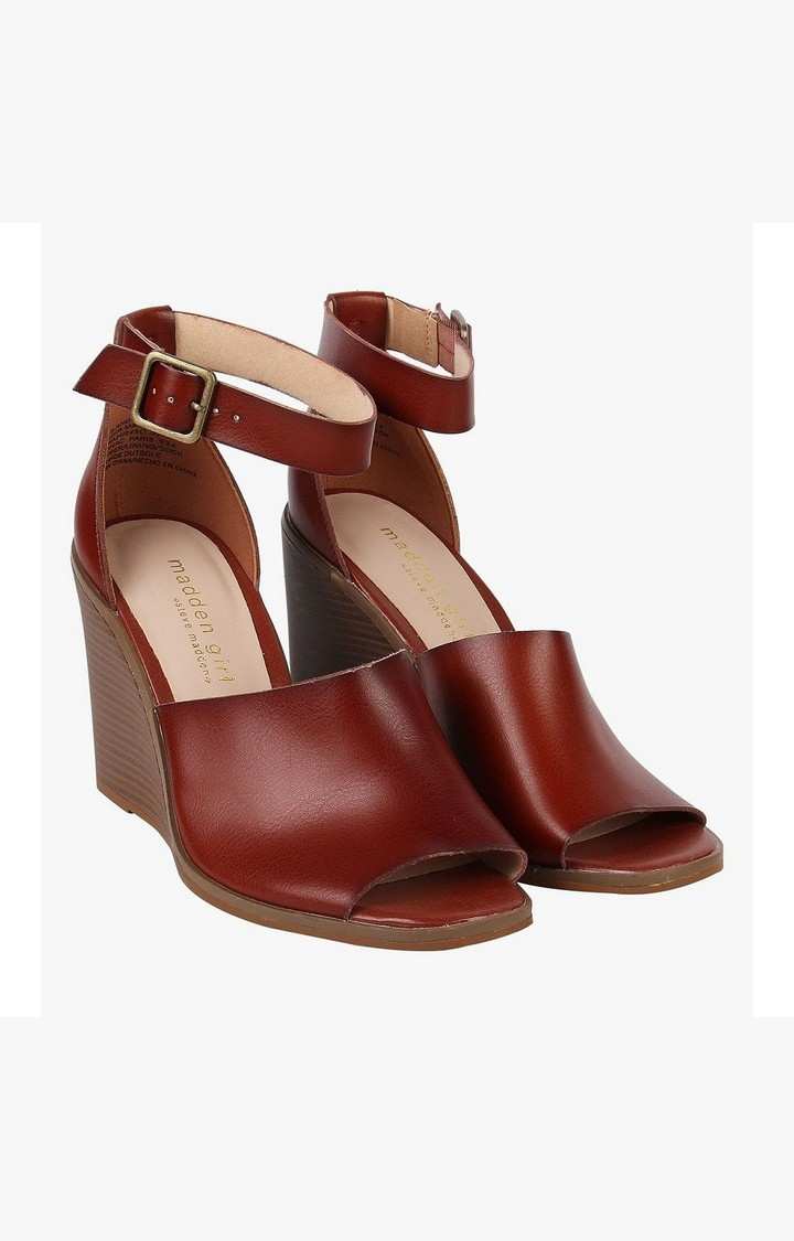 Garlandd Brown Wedges