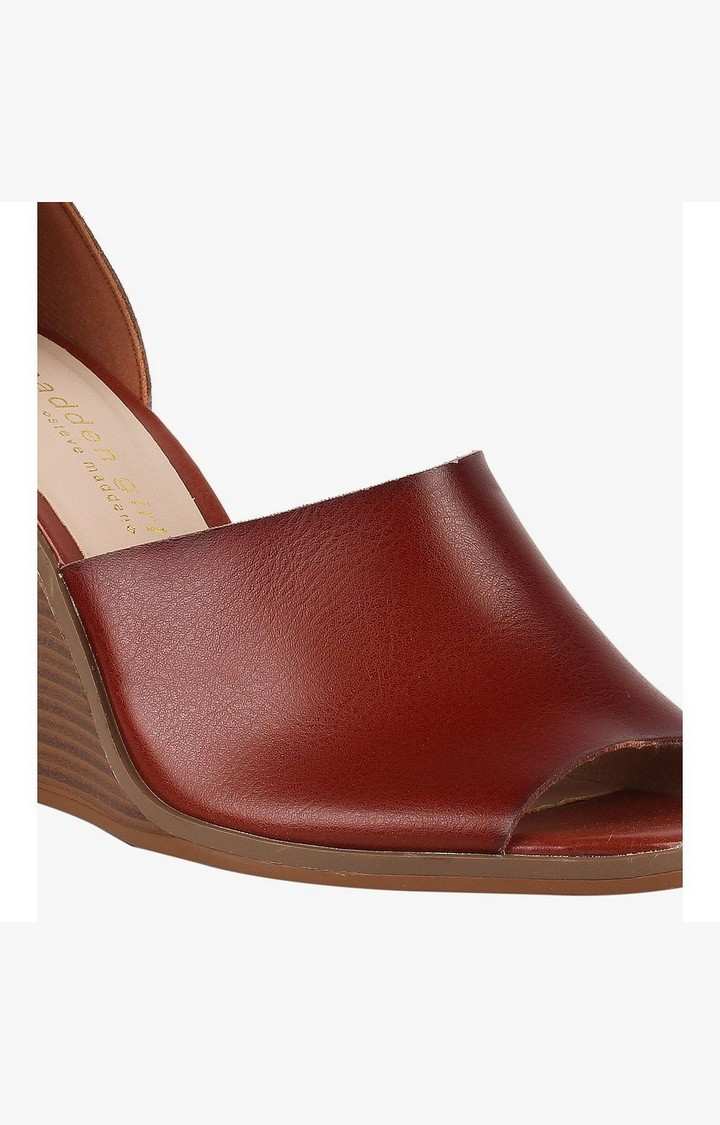 Garlandd Brown Wedges