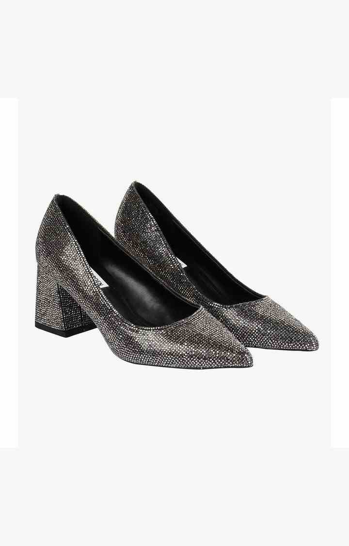Sherrie-R Black Pumps