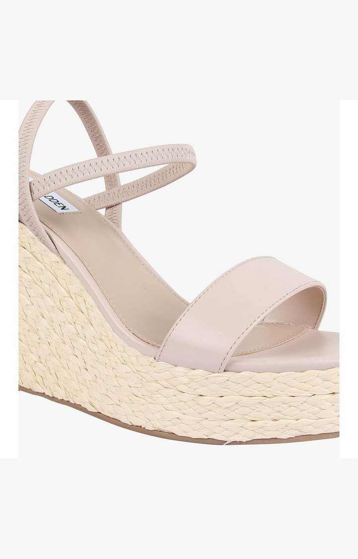 Simply Brown Wedges