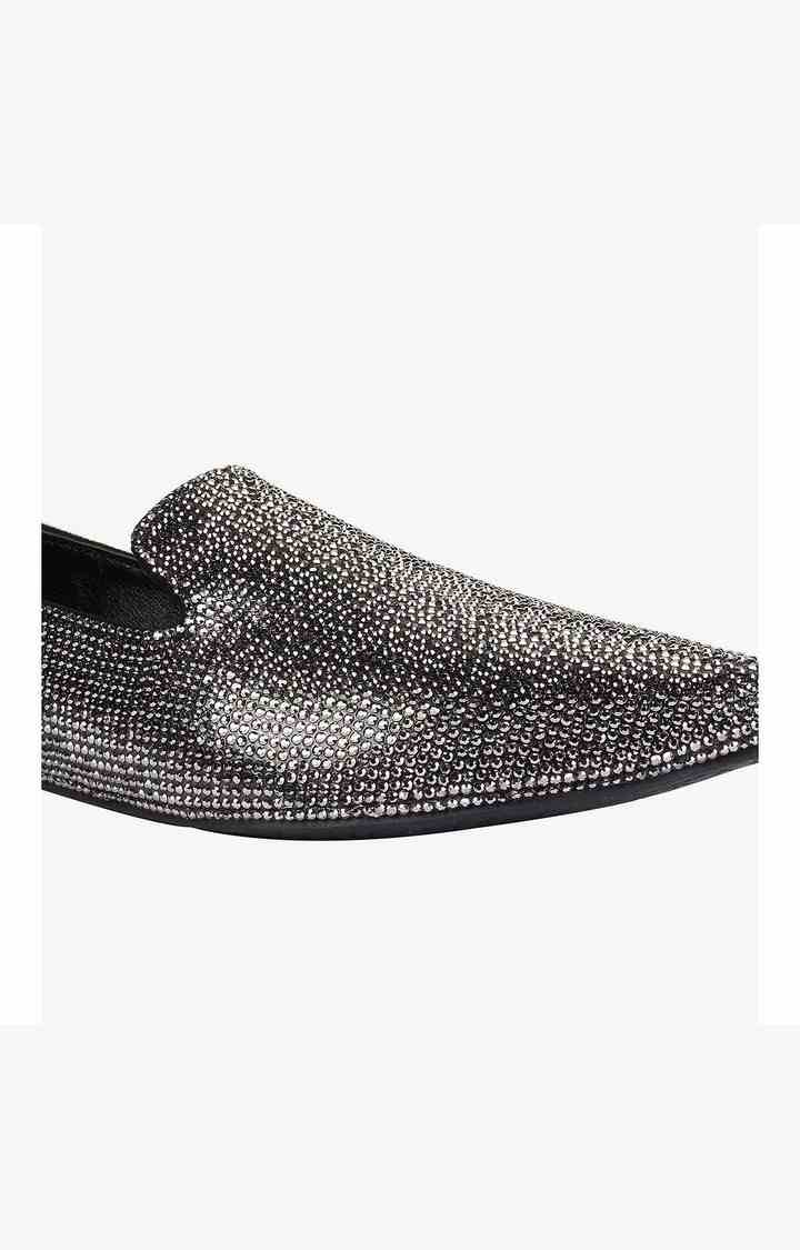 Frankie-R Black Closed Flats & Ballerinas