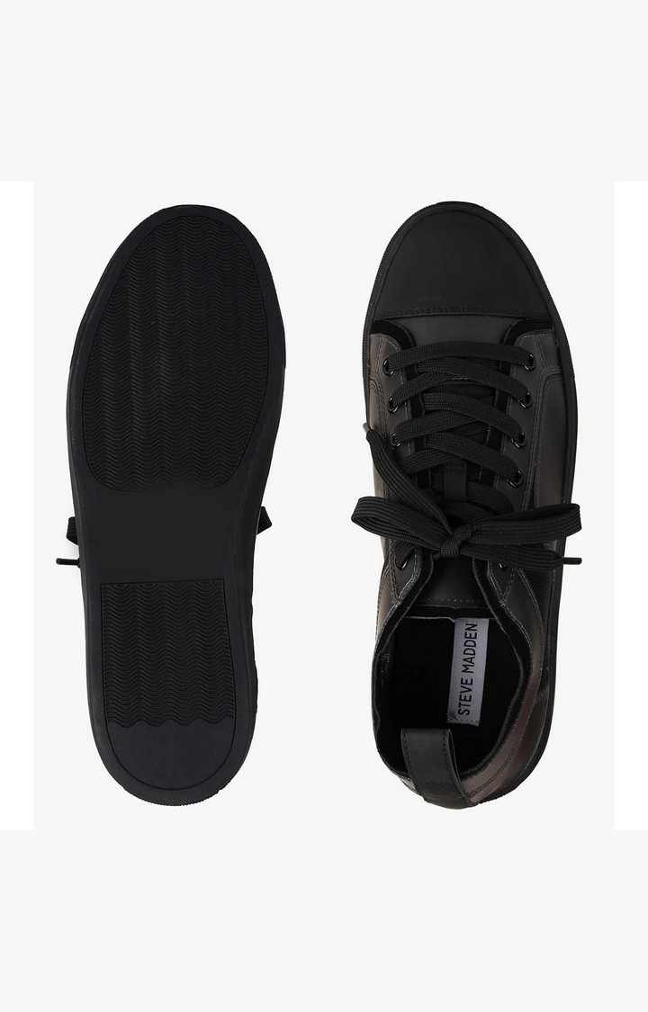 Calle Black Sneakers