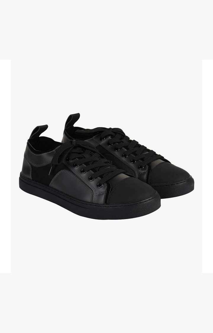 Calle Black Sneakers