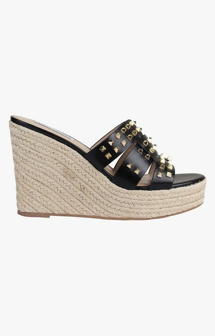 Cycle Black Wedges