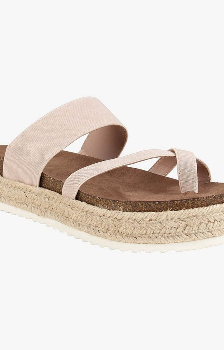 Casee Beige Wedges