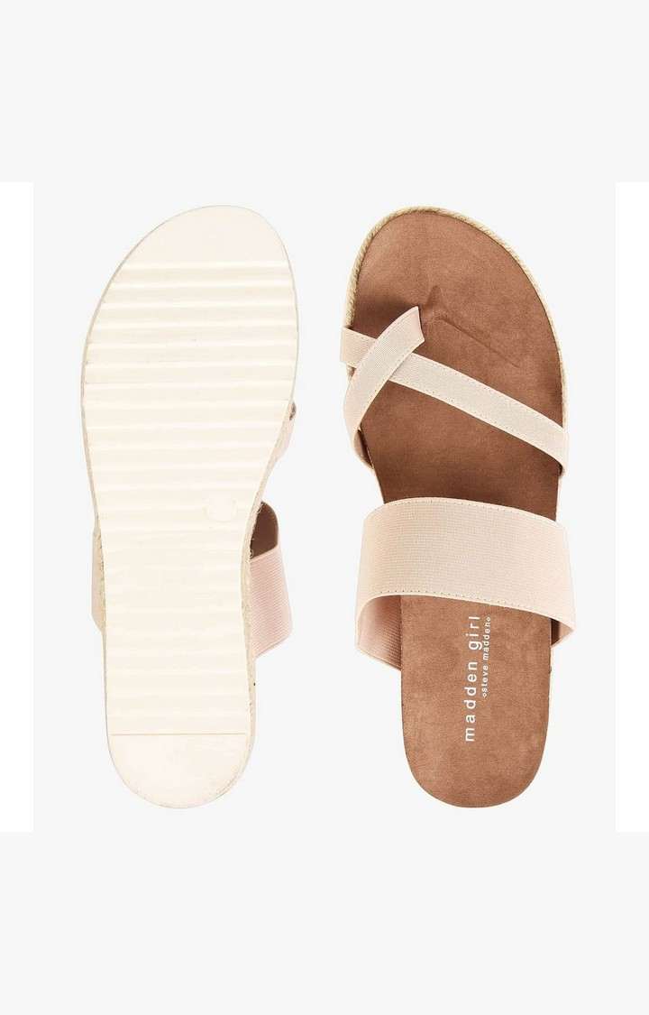 Casee Beige Wedges