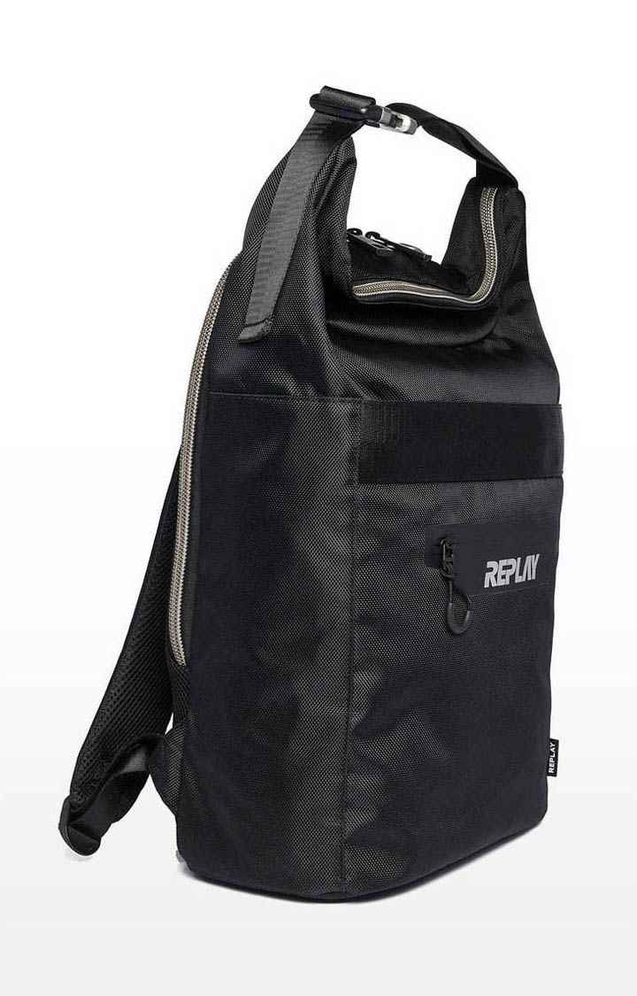 https://cdn.fynd.com/v2/falling-surf-7c8bb8/fyprod/wrkr/products/pictures/item/free/original/000000410255865001/r13YjWI03n--1.jpg