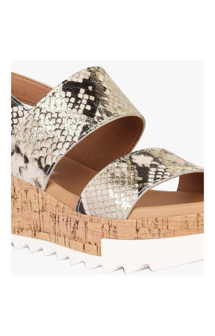 Brenda Gold Wedges