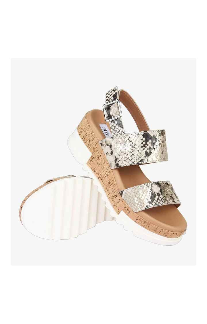Brenda Gold Wedges