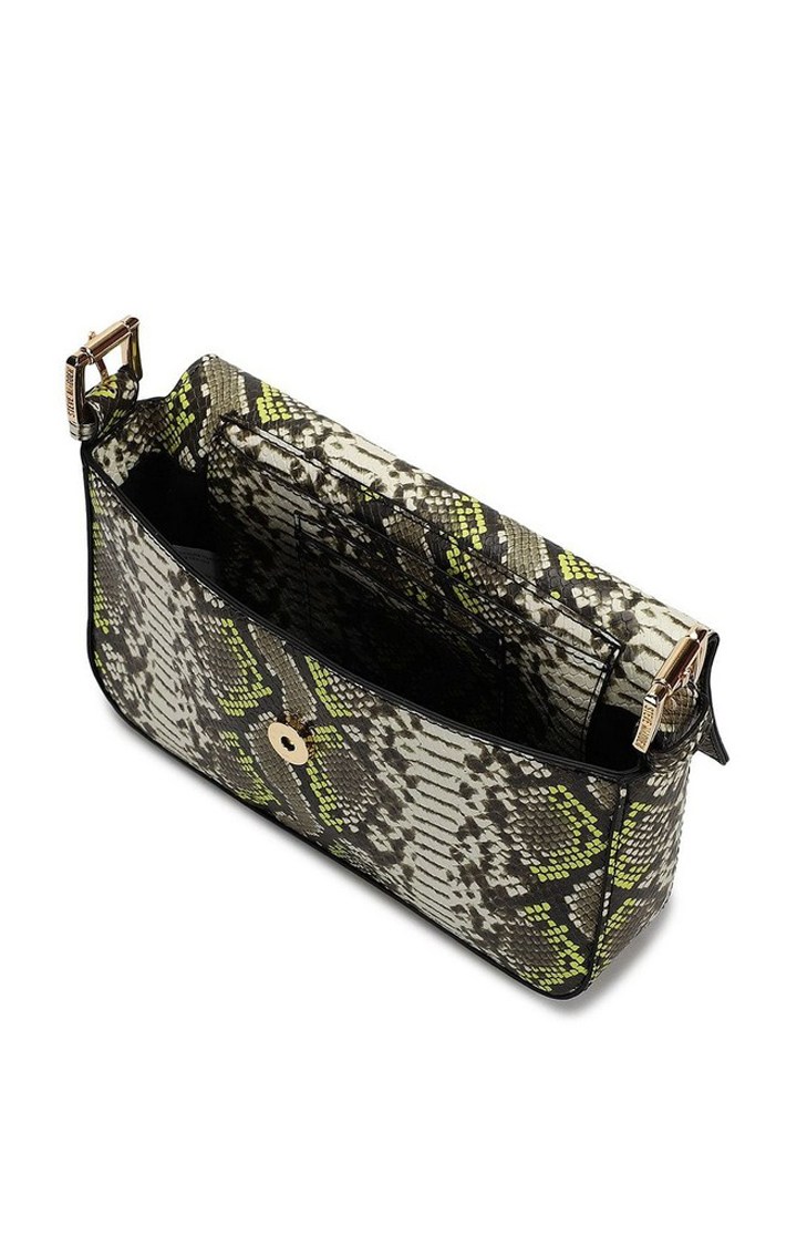 Bjaydin Brown Handbags