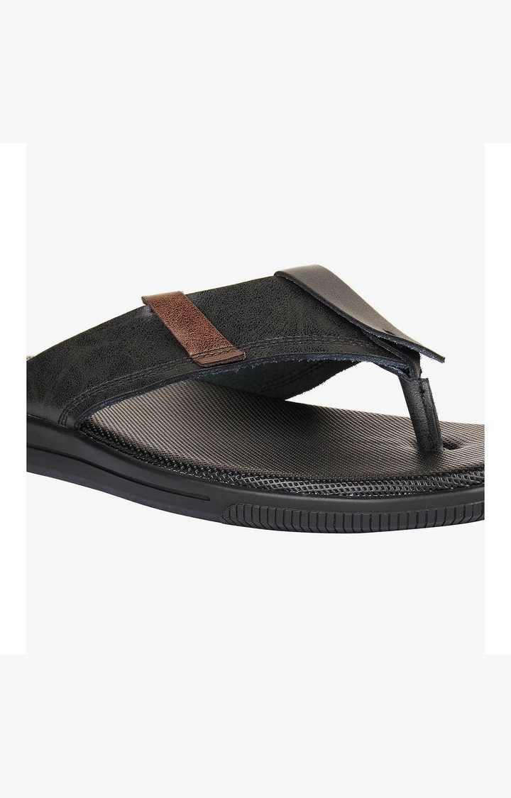 Getaway Black Sandals & Flip Flops