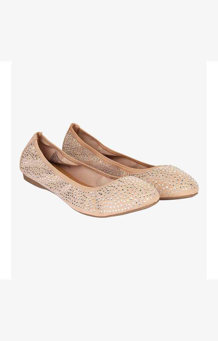 Rylie Beige Closed Flats & Ballerinas