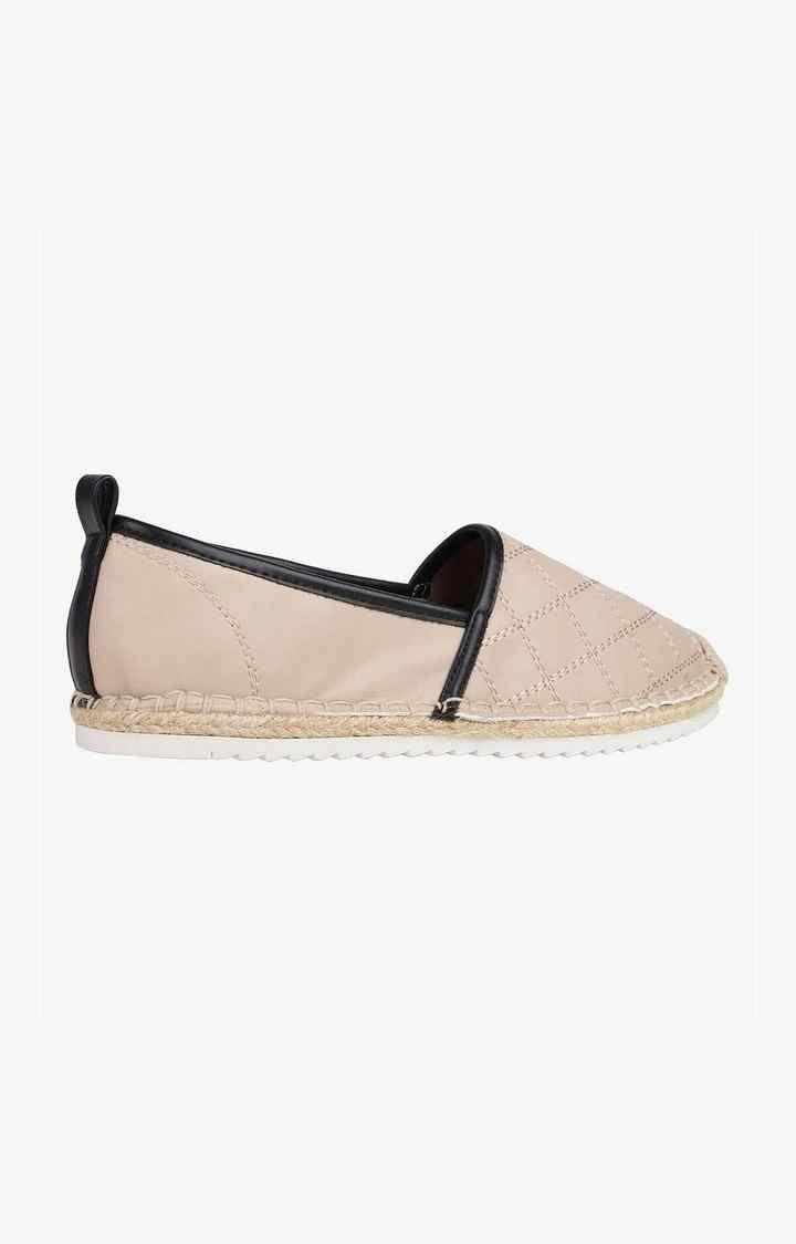 Ella Pink Closed Flats & Ballerinas