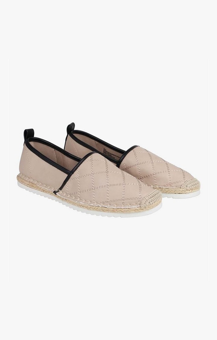 Ella Pink Closed Flats & Ballerinas