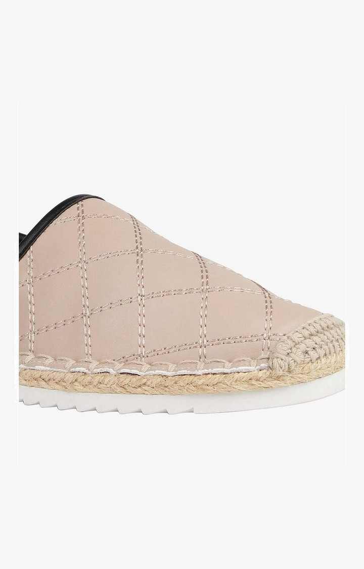 Ella Pink Closed Flats & Ballerinas
