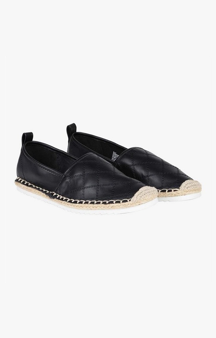 Ella Black Closed Flats & Ballerinas