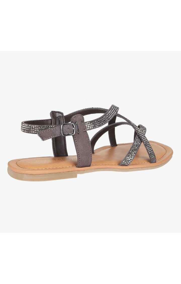 Ayyla Metallic Flats