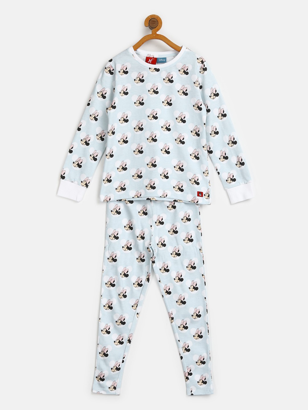 https://cdn.fynd.com/v2/falling-surf-7c8bb8/fyprod/wrkr/products/pictures/item/free/original/000000410258561001/HnDn5PkeSK-AW21LBPJ2042_1.jpg
