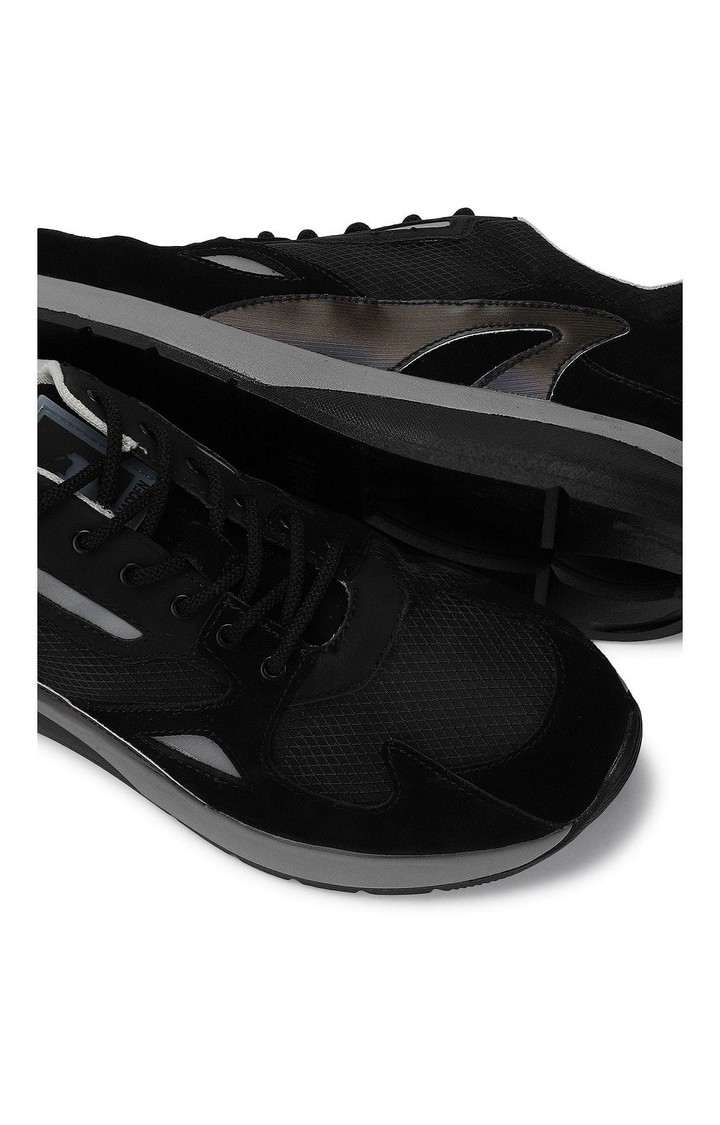Nighter Black Sneakers