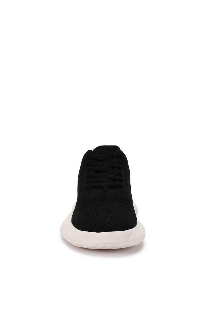 Vaughn Black Sneakers