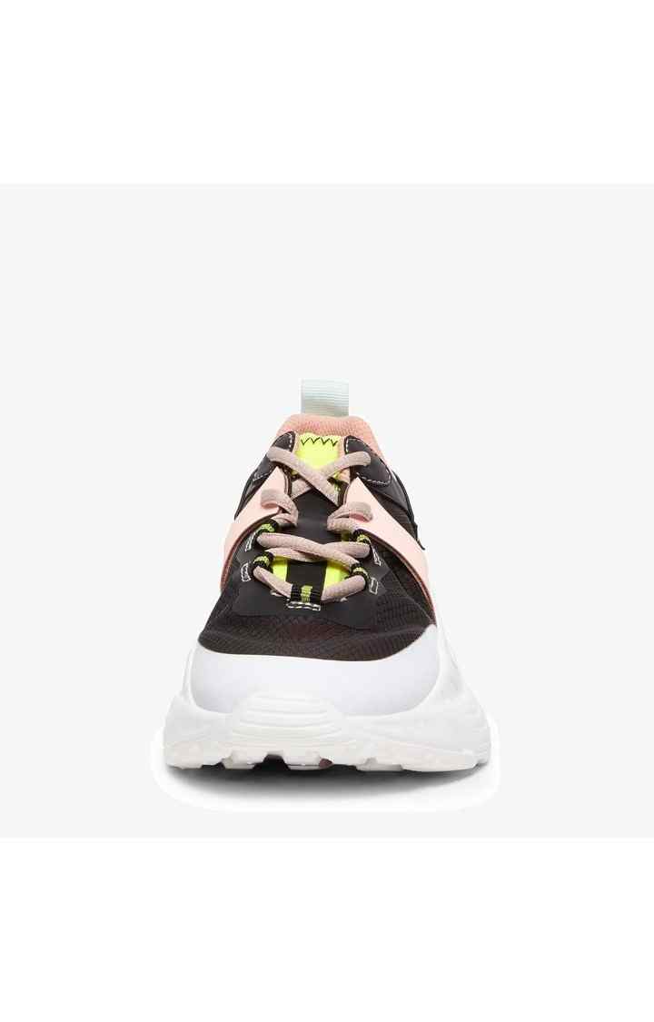 Aris Black Sneakers