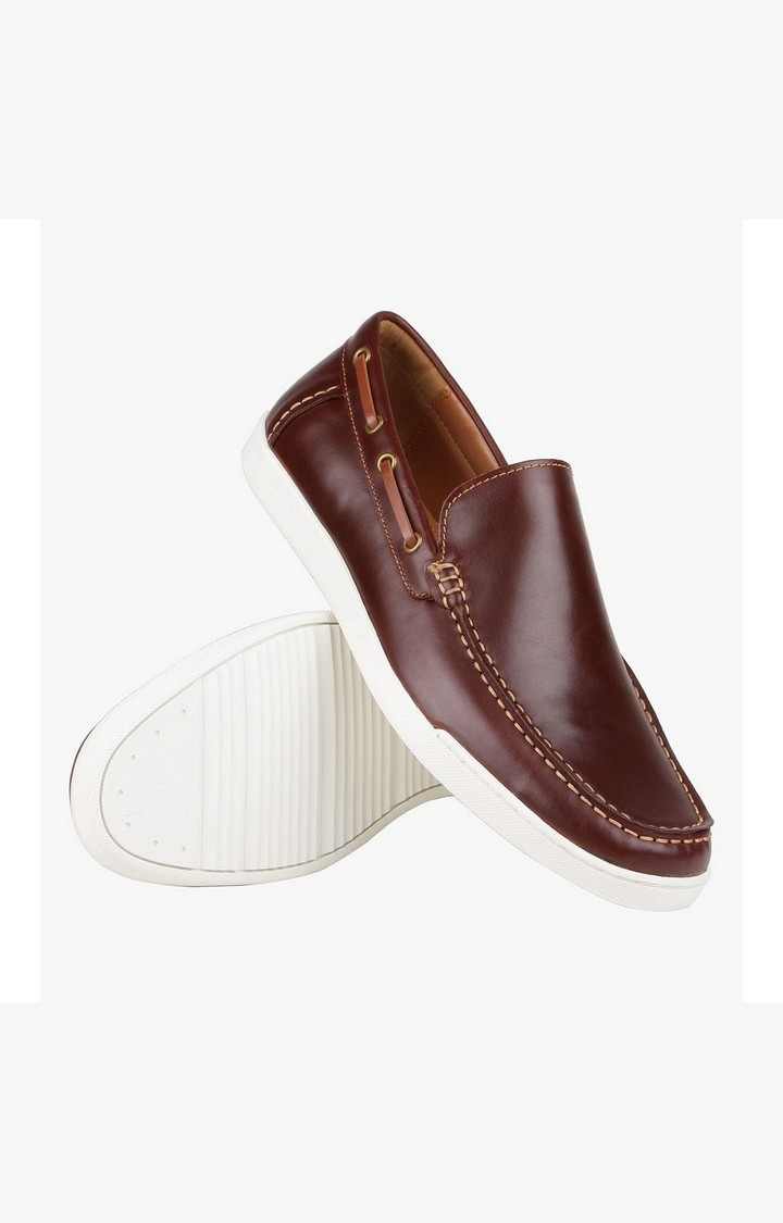 Revenge Brown Sneakers