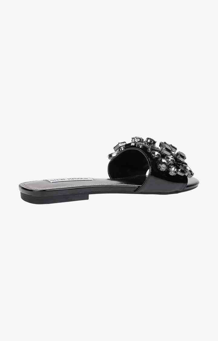 Related Black Flats