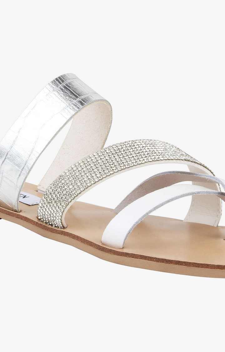 Tones Silver Flats