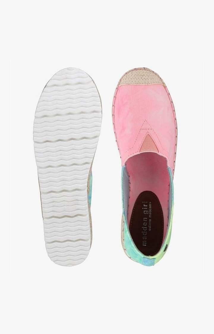 Blloom Multi Closed Flats & Ballerinas
