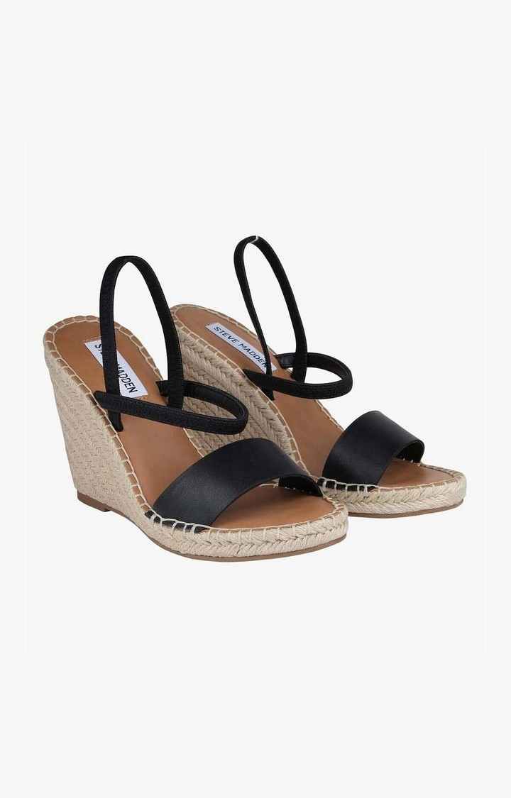 Mckenzie Black Wedges