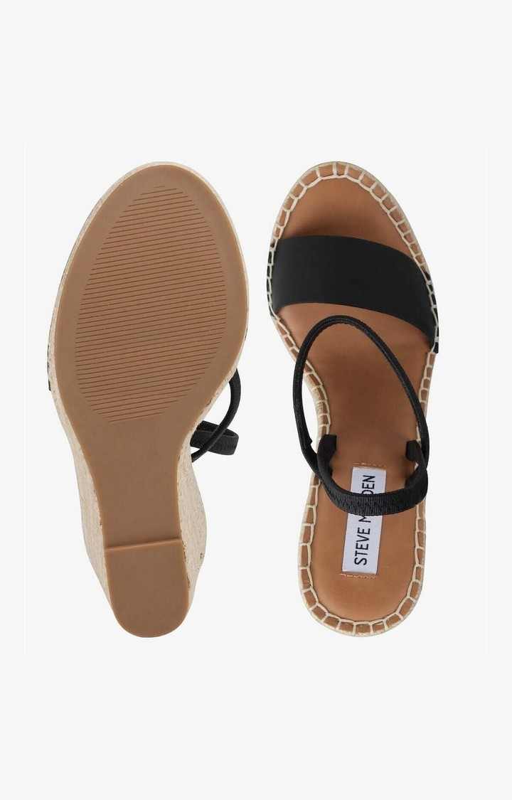Mckenzie Black Wedges