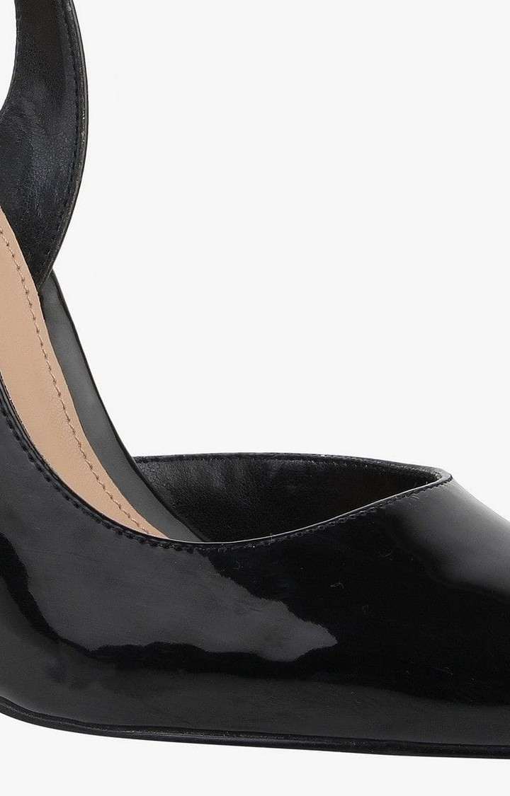 Nadiaa Black Heel Sandals