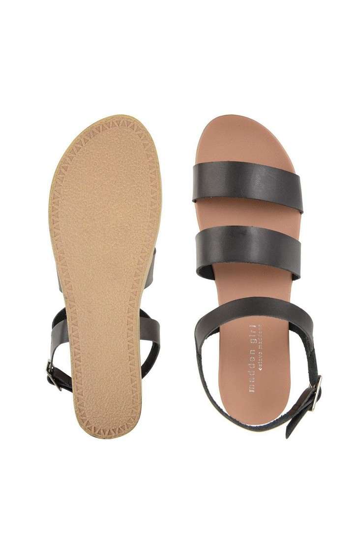 Arisee Black Wedges