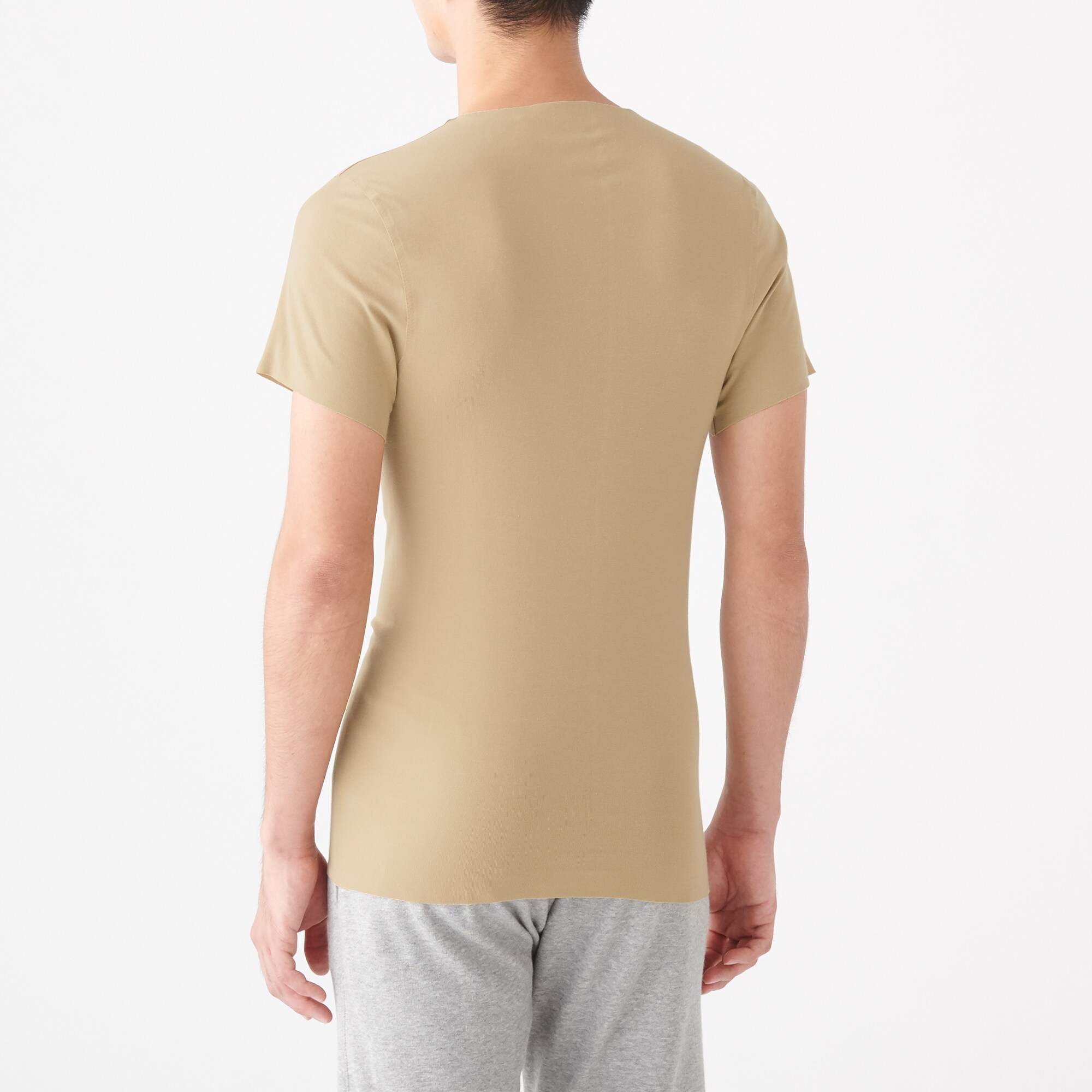Complete Seamless V neck T-Shirt