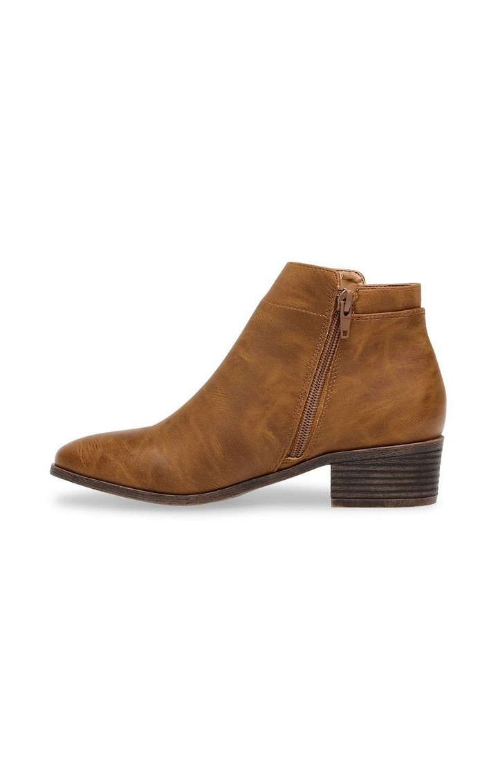 Deena Brown Boots
