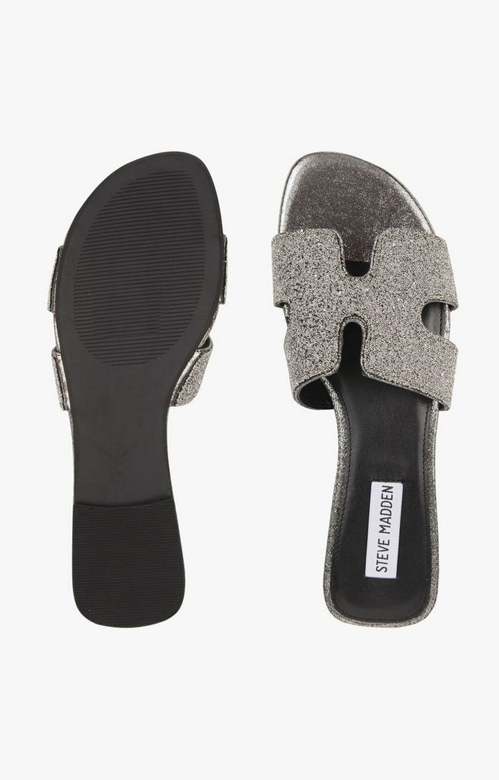 Harlow-C Silver Flats