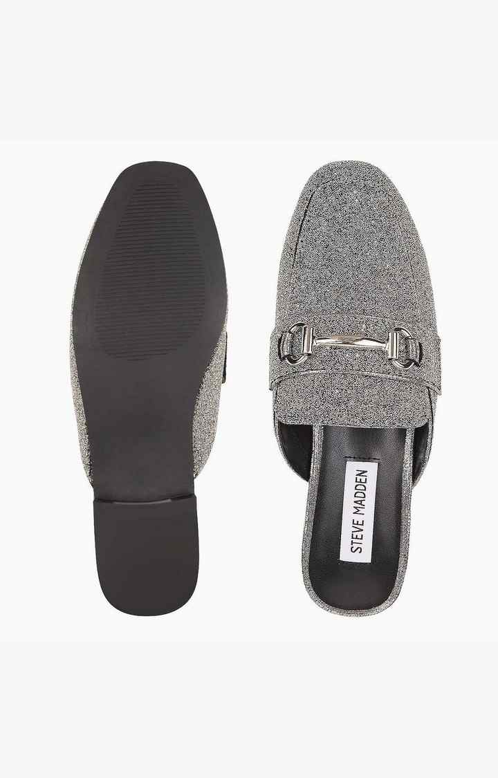 Kori-C Silver Closed Flats & Ballerinas